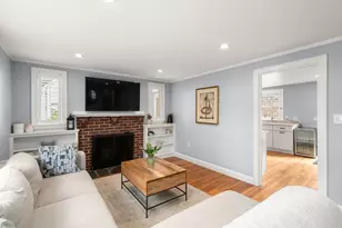 438 Mt Vernon St, Dedham, MA 02026 - Photo 12