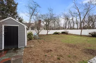 438 Mt Vernon St, Dedham, MA 02026 - Photo 28