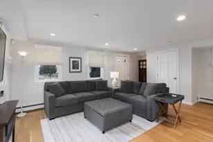 333 Merrimac St, Newburyport, MA 01950 - Photo 14