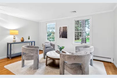 7 Oakdale Ave, Wellesley, MA 02482 - Photo 6