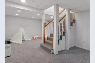 7 Oakdale Ave, Wellesley, MA 02482 - Photo 20