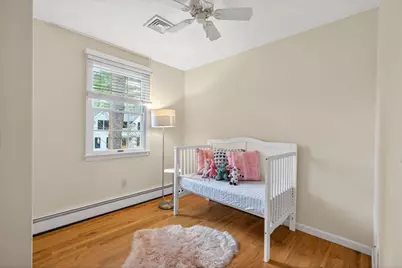 7 Oakdale Ave, Wellesley, MA 02482 - Photo 16