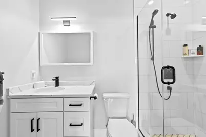 176 W 7th St #1, Boston, MA 02127 - Photo 12