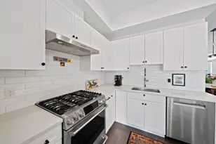 196 Gardner St, Boston, MA 02132 - Photo 10
