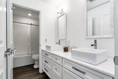 6 Summer St #D, Manchester by the Sea, MA 01944 - Photo 24