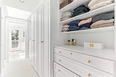 33 Hundreds Cir, Wellesley, MA 02481 - Photo 28