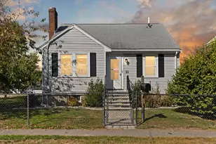 11 Riverside Ave, Quincy, MA 02169 - Photo 2