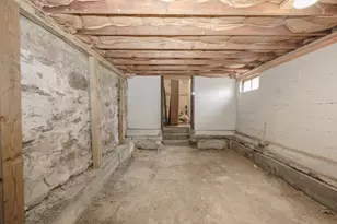 59 Lancaster St, Leominster, MA 01453 - Photo 36