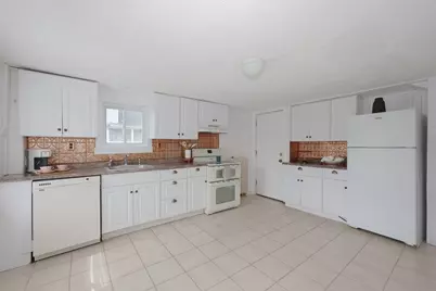 59 Lancaster St, Leominster, MA 01453 - Photo 12