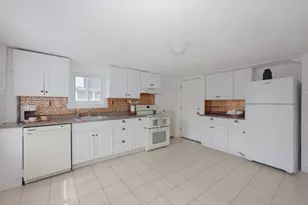 59 Lancaster St, Leominster, MA 01453 - Photo 12