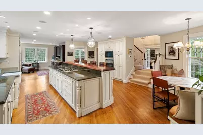162 Far Reach Road, Westwood, MA 02090 - Photo 4