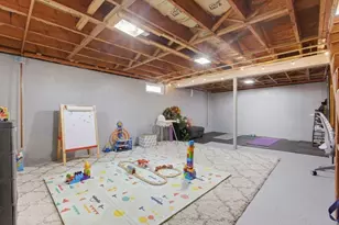 20 Hilltop Terrace, Woburn, MA 01801 - Photo 28