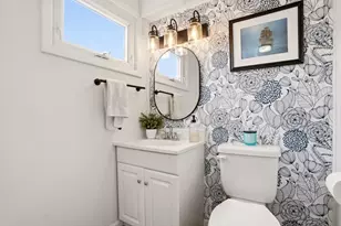 33 Bateman Ave, Revere, MA 02151 - Photo 18