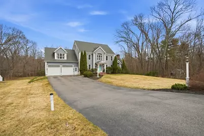 47 Townsend Woods, Hanover, MA 02339 - Photo 2