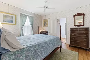 38 Hillside Ave, Bedford, MA 01730 - Photo 24