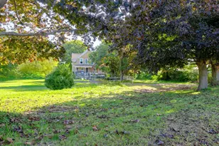 15 Shirley St, Fairhaven, MA 02719 - Photo 16