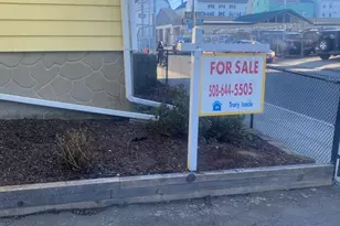 198 John St, Fall River, MA 02721 - Photo 10
