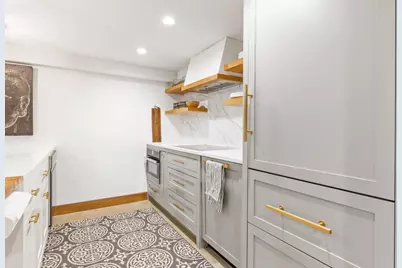 33 Worcester St #1, Boston, MA 02118 - Photo 12