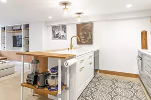 33 Worcester St, Boston, MA 02118 - Photo 10