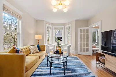 19 Forest St, Newton, MA 02461 - Photo 2