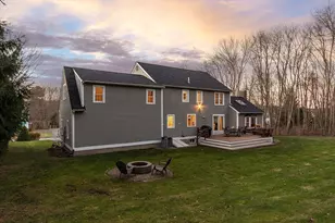 18 Heather Dr, Westford, MA 01886 - Photo 2