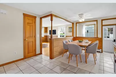 142 Louis Rd, Springfield, MA 01118 - Photo 10