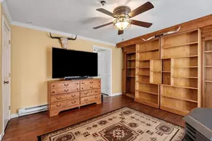 23 Pebble Pl, Malden, MA 02148 - Photo 12