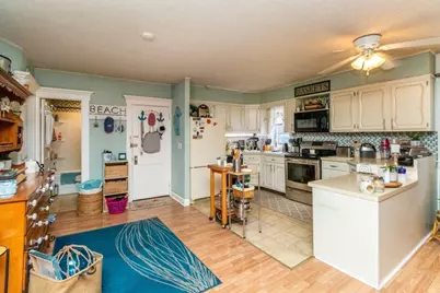 1930 Acushnet Ave, New Bedford, MA 02745 - Photo 26