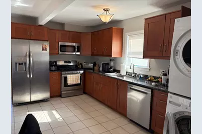 73 Nichols Avenue #2, Watertown, MA 02472 - Photo 4