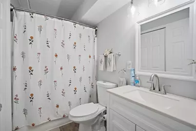 32 Maple Crest Cir #G, Holyoke, MA 01040 - Photo 18