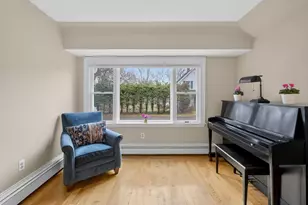 52 Maple St, Hamilton, MA 01982 - Photo 8