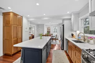 52 Maple St, Hamilton, MA 01982 - Photo 16