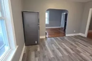 25 Saxon St, Fall River, MA 02720 - Photo 10