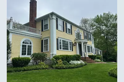 21 Greybirch Rd, Andover, MA 01810 - Photo 2