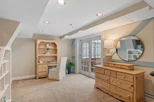 10 Peartree Dr, Westwood, MA 02090 - Photo 34