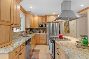 10 Peartree Dr, Westwood, MA 02090 - Photo 4