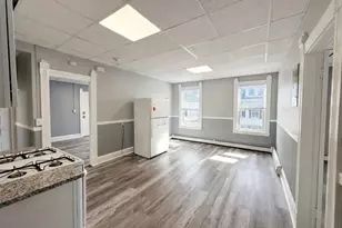 133 University Ave, Lowell, MA 01854 - Photo 4