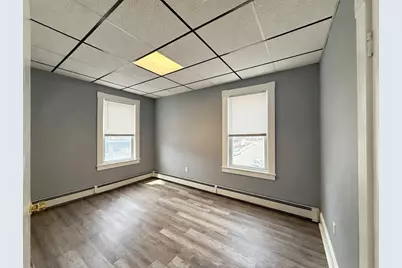 133 University Ave #5, Lowell, MA 01854 - Photo 10