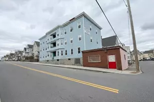 133 University Ave, Lowell, MA 01854 - Photo 12