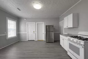133 University Ave, Lowell, MA 01854 - Photo 2