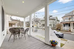 32 Columbia St, Brookline, MA 02446 - Photo 4