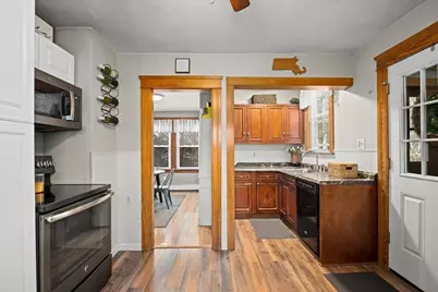 88 Shore Dr, Auburn, MA 01501 - Photo 4