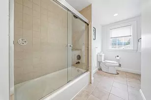 8 Stanley Dr, Framingham, MA 01701 - Photo 22