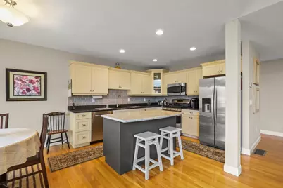 2 Amberwood Ct #2, Bourne, MA 02532 - Photo 4