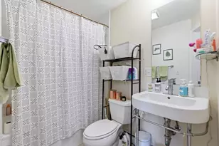 18 Centre St, Cambridge, MA 02139 - Photo 8