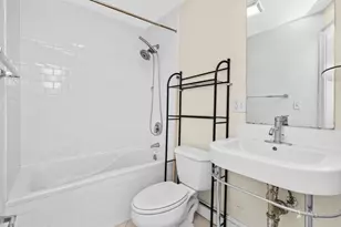 18 Centre St, Cambridge, MA 02139 - Photo 8