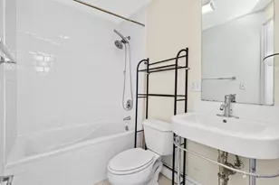 18 Centre St, Cambridge, MA 02139 - Photo 12