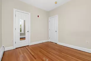 18 Centre St, Cambridge, MA 02139 - Photo 14