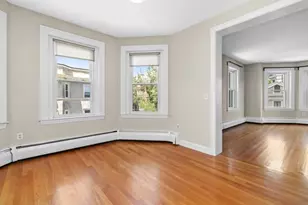 18 Centre St, Cambridge, MA 02139 - Photo 6