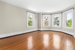 18 Centre St, Cambridge, MA 02139 - Photo 2